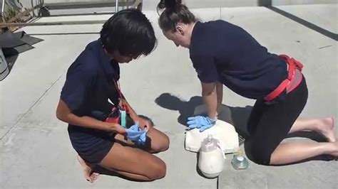 Lifeguarding Drill 3 Rescuer Cpr Progression One Rescuer Leaves Youtube