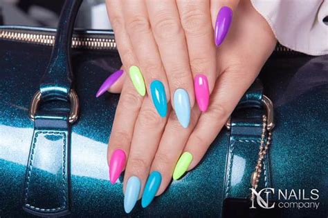 PAZNOKCIE NA WESELE - 17 Modnych Propozycji na Weselny Manicure