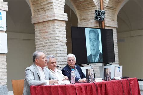 Juan Carlos Buitrago Ha Presentado En Ciudad Real De La A A La Z Los