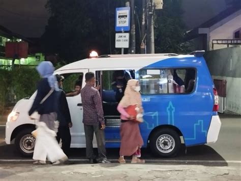 Cara Naik Angkot Mikrotrans Jangan Lupa Siapkan Kartu Uang Elektronik