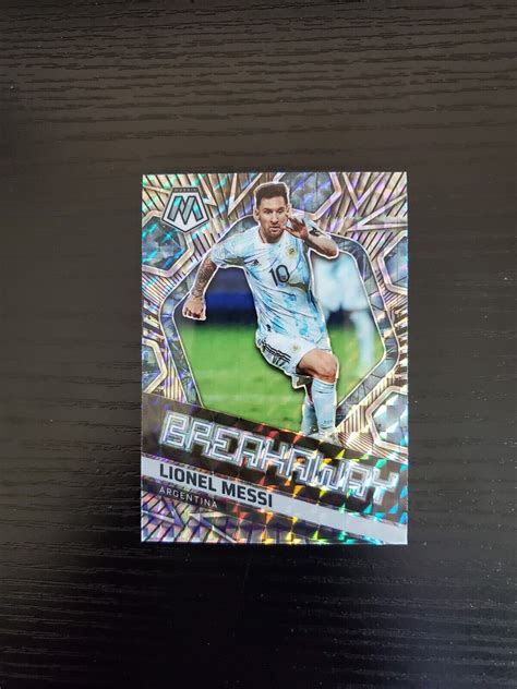 Lionel Messi 2021 22 Mosaic Fifa World Cup Breakaway Insert 10