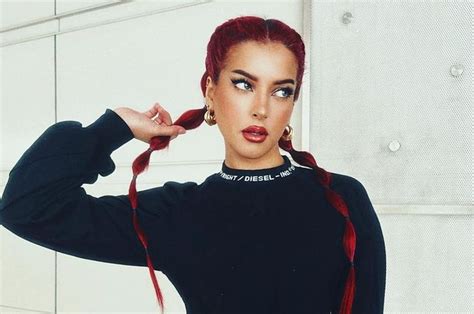 Berpose Bareng Model Dunia Kendall Jenner, Tasya Farasya Tampil ...