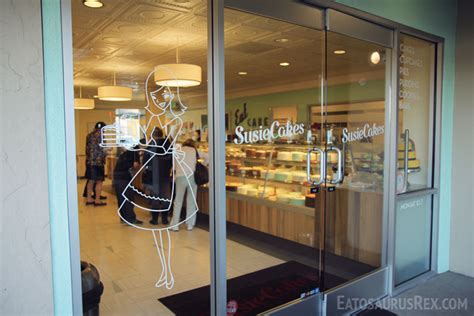 Susiecakes Bakery Review And Photos Newport Beach Ca Eatosaurus Rex