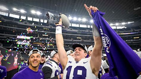Kansas State Football Quarterback Will Howard Enters Transfer Portal