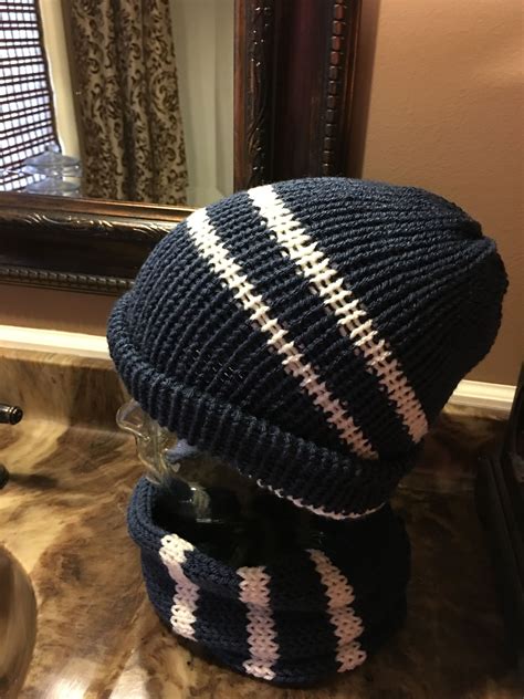 Hat and neck warmer made on my Addi King. | Knitting machine patterns ...