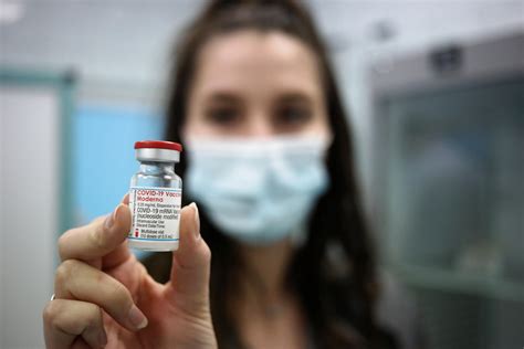 Coronavirus Anche Moderna Punta Ai Vaccini Per I Ragazzi Tra I 12 E I