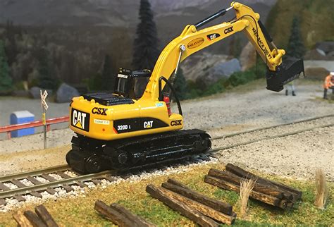 Csx Railroad Caterpillar 320d Railavator