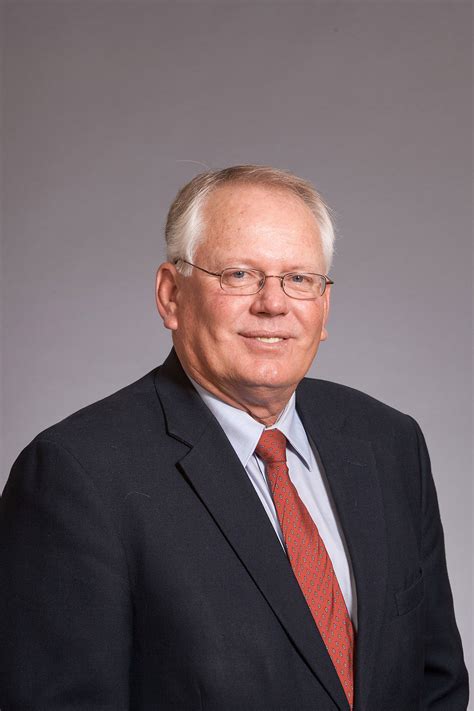Robert Ross | ZoomInfo.com