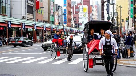 Tokyo Asakusa Rickshaw tour Tickets is better to buy online