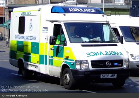 Einsatzfahrzeug Edinburgh Scottish Ambulance Service Rtw Bos