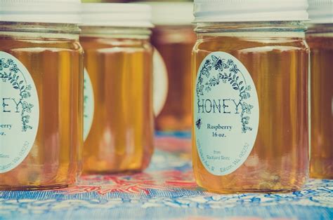 What Makes a Good Label?