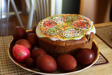 Russian Easter Bread Recipe (Kulich)