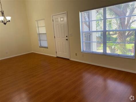 Chateaux Woods Condominium Apartments Under 2500 Clearwater Fl 2