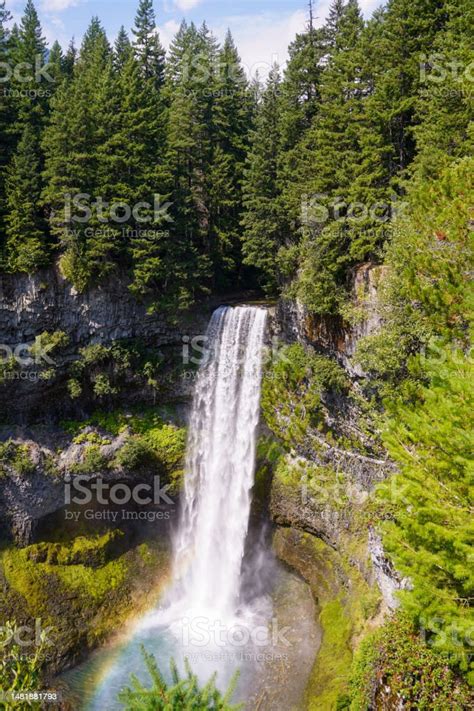 Brandywine Falls Waterfall Stock Photo - Download Image Now - Beauty In Nature, Brandywine Falls ...