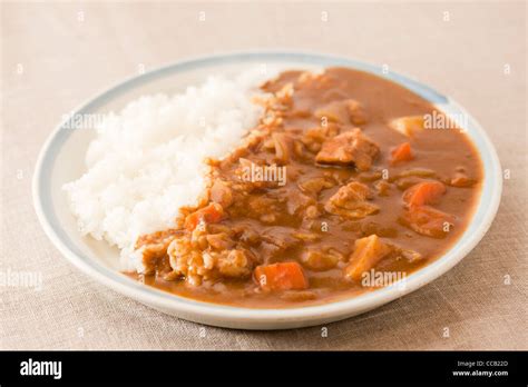 Chicken curry and rice Stock Photo - Alamy