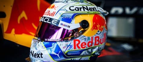 VIDEO Max Verstappen Onthult Speciale Helm Voor GP Van Oostenrijk