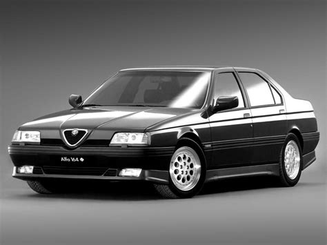 Alfa Romeo 164 Quadrifoglio выпускаемого с 1992 года по 1993 год Фото