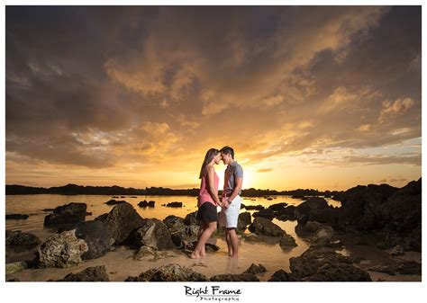 Creative Fun Hawaii Sunset Couple Photography By Right Frame Photography