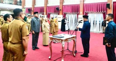 Gubernur Andi Sudirman Lantik Pejabat Eselon Iii Dan Kepala