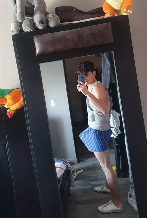 If You Guess The Size You Get A Reward Nudes Bulges NUDE PICS ORG