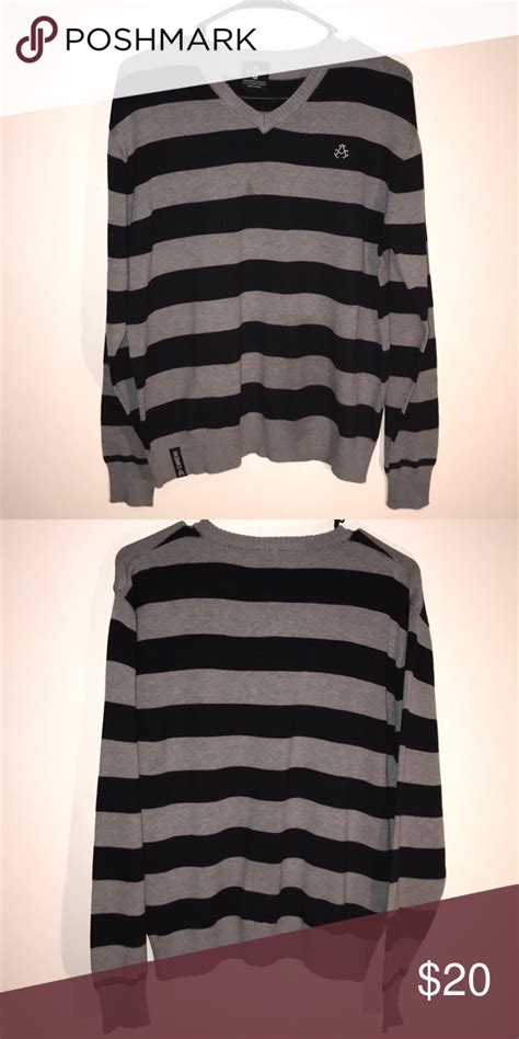 Akademiks Gray And Black Striped Sweater NWOT In Perfect Condition