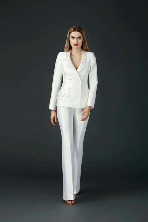 Pin on Outstanding Office Outfits | Minimal fashion, Fashion, Outfits