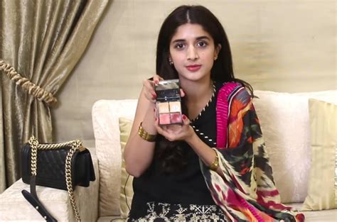 Makeup Products Commonly Used By Pakistani Actresses | Reviewit.pk