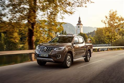 Renault Alaskan Technical Specs Fuel Consumption Dimensions