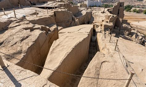 The Unfinished Obelisk Facts | Unfinished Obelisk History | Egyptian ...