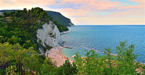 Spiagge Marche Le Pi Belle Top Insolite Dove Andare Al Mare