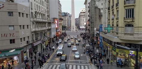 La Avenida Corrientes Vuelve A Ser Angosta Y Avanza La Obra Para Que