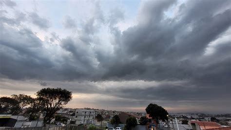 Alerta De Perigo Para Tempestade Em Curitiba Meteorologia Emite Aviso