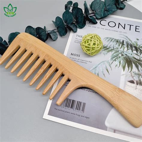 Chinese Factory Big Wide Tooth Bamboo Wood Hair Brushes Comb China