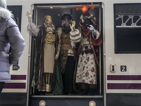 La Llegada De Los Reyes Magos A Vitoria En Im Genes El Correo