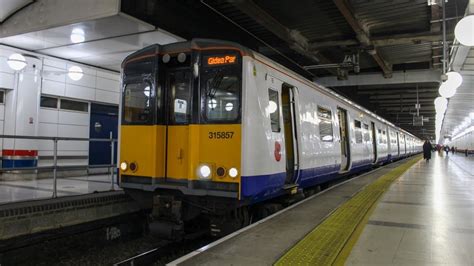 Xr Class Ride From London Liverpool Street To Romford