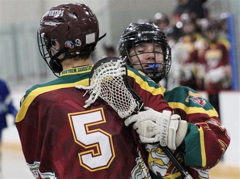 8-7 Win Leapfrogs Silvertips into First - CochraneNow: Cochrane ...