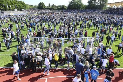 Liga Vfb Oldenburg Kann Auf Ein Neues Stadion Hoffen Reviersport