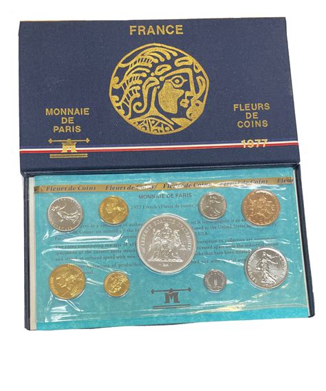 1977 France Monnaie De Paris Fleurs De Coins Set Values MAVIN