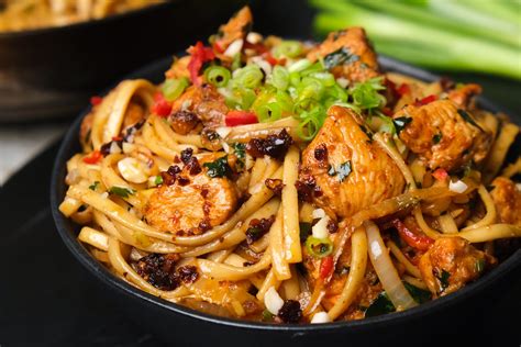 Spicy Chicken Noodles - The Good Bite