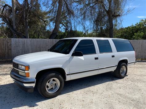 1993 Chevrolet Suburban Premier Auction