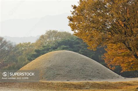 Mound Tomb In A Park Royal Tomb Of King Naemul Of Silla Gyeongju