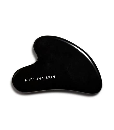 The Best Gua Sha Tools That Will Lift And Tone Your Face Who What Wear