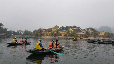 Von Ninh Binh aus Hoa Lu Trang An Mua Höhle Bich Dong Pagode