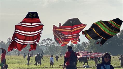 Cotek Big Size Mengudara Di Ganeca Kite Festival Youtube