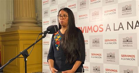 Ruth Luque Espera Los Votos Necesarios Para Enviar Al Archivo El