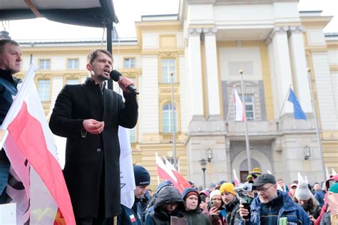 Protest Agrounii W Warszawie Ci Gniki Tego Samego Dnia Wyjecha Y Z