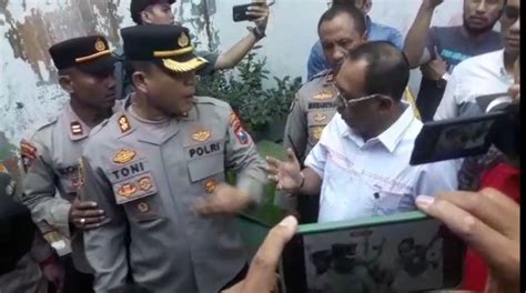 Wawali Kota Surabaya Bantah Tuduhan Halangi Eksekusi Puluhan Rumah Di