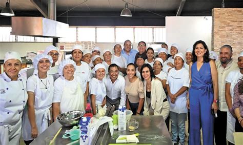 Ofrece Cuauhtémoc Blanco Herramientas Para Mejorar Calidad De Vida La