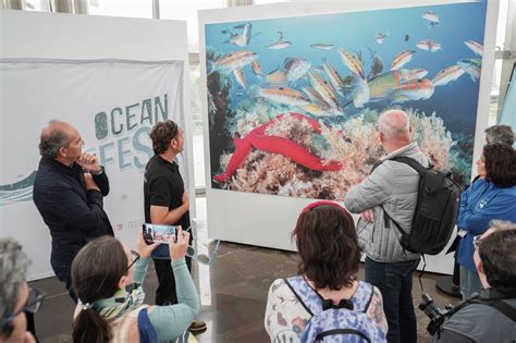 El fotógrafo Javier Murcia presenta su exposición sobre el Mar