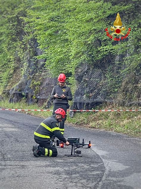 Riaperta La Lecco Bellagio La Sp Resta Chiusa Dopo La Frana Prima